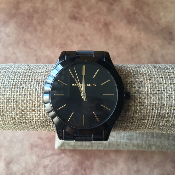 MICHAEL KORS LOVED AUTHENTIC BLACK & GOLD STAINLESS STEEL SLIM DESIGN WATCH - Picture 5 of 16
